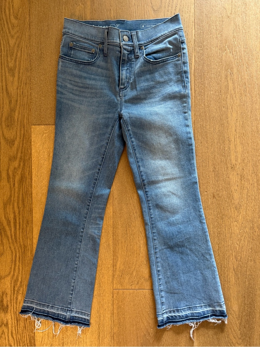 Vineyard Vines Kick Flare Jeans